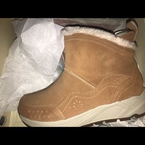 Brown boots